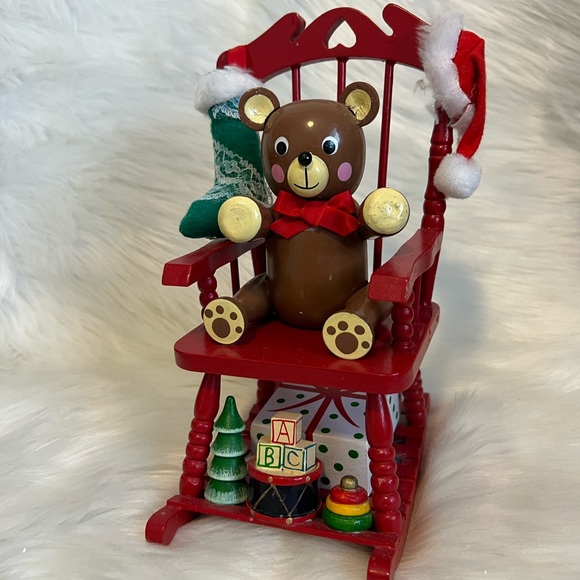 Vintage Musical teddy on rocker regal gifts works - Picture 1 of 4